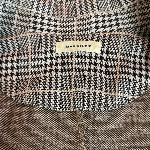 Max Studio Black, White Plaid Knit blazer - Picture 2 of 5